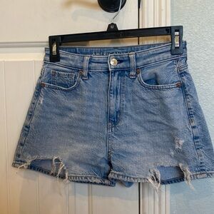 Light wash American Eagle jean shorts